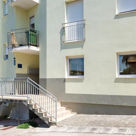 Apartman Marina